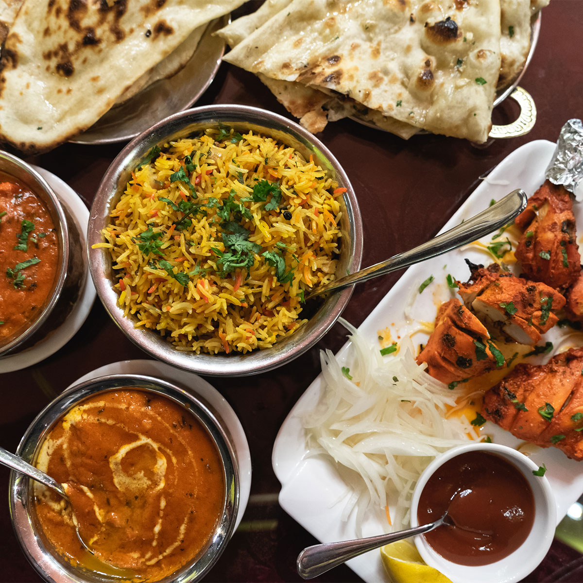 Taj Mahal vous accueille pour un repas sur place a Bruxelles